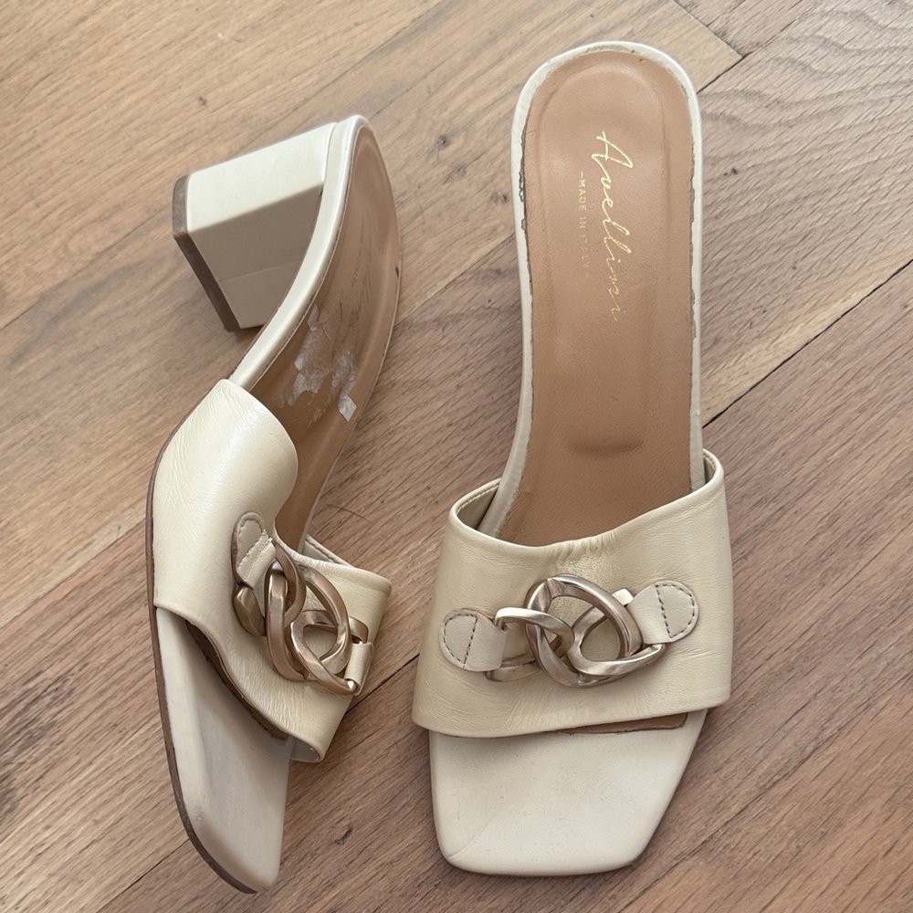 Avellini Women’s Made in Italy Cream Chain Detail Mules